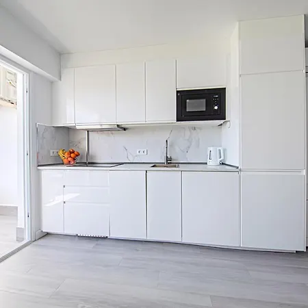 Park Royal 1 * أذيخي