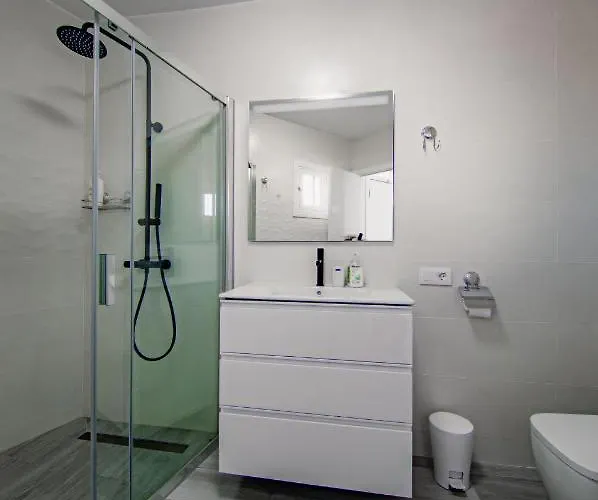 Park Royal 1 أذيخي