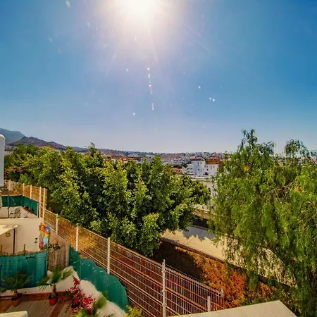 Apartamento Park Royal 1 *